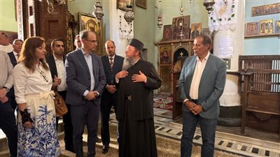 رئيس وزراء صربيا يزور دير سانت كاترين 