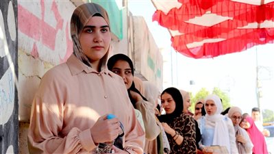 توافد طلاب الثانوية العامة علي 162 لجنه وسط تعزيزات أمنية مشددة 