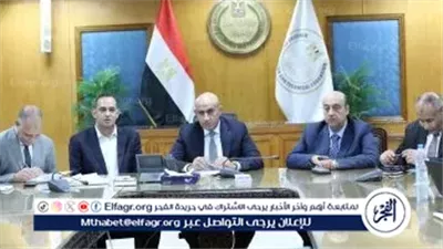 وزير التعليم يتابع سير امتحانات الثانوية من غرفة العمليات بدء اللجان ويقرر توزيع كراسة الإجابات قبل الامتحان