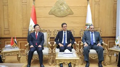 رئيسا جامعتي بنها الحكومية والأهلية يستقبلان وفدًا من جامعة ووهان للتكنولوجيا الصينية