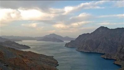 بعد موافقة البرلمان الإيراني على غلقه.. ماذا تعرف عن مضيق هرمز؟