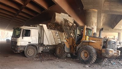 رفع 650 طنًّا من المخلفات والرتش من نفق الفكهانية بحي العمرانية
