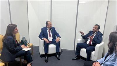 وزير قطاع الأعمال يلتقي وزير الطاقة والمناجم الجزائري لبحث توسيع آفاق التعاون الاستثماري والشراكة