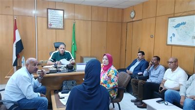 سكرتير عام محافظة الفيوم يبحث شكاوى أهالي مركزي سنورس وطامية