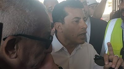 كامل أبو علي يهدي المصري ملعبين جديدين لخدمة الناشئين والفريق الأول