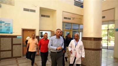  الدكتور إسماعيل كمال يتفقد مستشفى أسوان التخصصى العام بالصداقة الجديدة