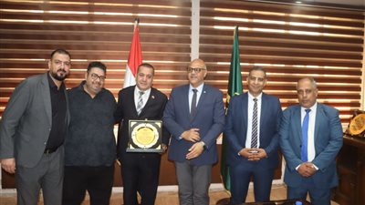 محافظ القليوبية يكرم الأندية الأكثر مساهمة في إنجاح الموسم الرياضي 2024-2025 - صور