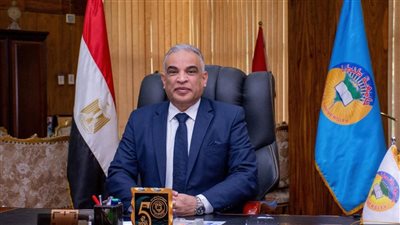 رئيس جامعة طنطا يعلن القائمة المبدئية للمتقدمين لمنصب عمداء الطب والتربية النوعية والحقوق