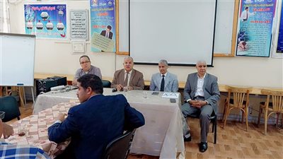 تعليم الفيوم يناقش تعليمات التأمينات بشأن تحديث بيانات العاملين التأمينية