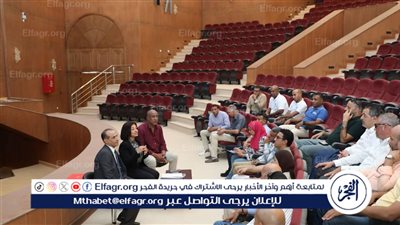 قصور الثقافة ومحافظة البحر الأحمر تبحثان آليات تشغيل مسرح الغردقة لتقديم عروض فنية للسائحين