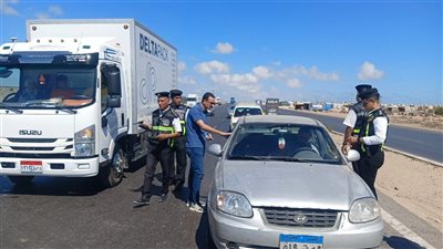محافظ الدقهلية يتابع حملة مشتركة للكشف تعاطي المواد المخدرة والمخالفات المرورية طريق الدولي الساحلي بجمصه