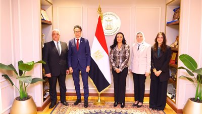 وزيرة التضامن تلتقي رئيس بعثة اللجنة الدولية للصليب الأحمر