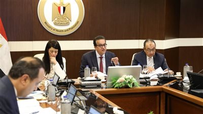 «عبدالغفار» يشهد اجتماع مجلس الإدارة الـ 22 للهيئة المصرية للشراء الموحد