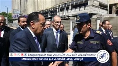 رئيس الوزراء يشكر رجال الحماية المدنية ويوجه بخطة عاجلة لتعافي سنترال رمسيس