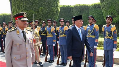 وزير الدفاع والإنتاج الحربي يلتقي وزير الدفاع الإندونيسي