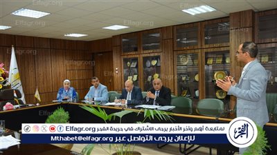 جامعة أسيوط تنظم ورشة عمل حول مقاييس التقدير لتقييم الملفات الإلكترونية للكليات