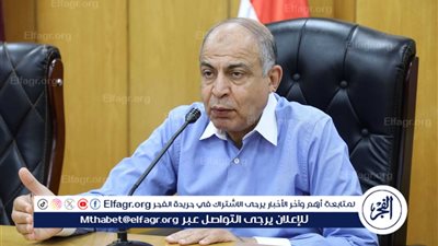 محافظ المنيا يبحث تنفيذ مبادرة مجتمعية لضبط توزيع السكر وتوفير السلعة بأسعار تنافسية