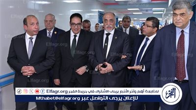 رئيس جامعة القاهرة يفتتح تجديد وحدة الغسيل البريتوني بمستشفى أبو الريش المنيرة