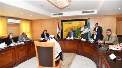 محافظ الفيوم توفير مساعدات عاجلة ومعاشات شهرية للمستحقين