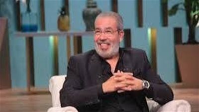 تفاصيل تجاوز مدحت العدل في تعليقاته على اعتزال حفيدة كوكب الشرق