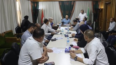 محافظ القليوبية يعقد اللقاء الدوري للمواطنين بالقناطر الخيرية