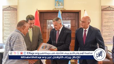 محافظ الإسكندرية يستقبل محافظ دمياط ومسؤولي 