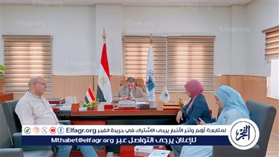 رئيس جامعة أسيوط التكنولوجية يُجري اتصالًا هاتفيًا لتهنئة الطلاب الأوائل بالجامعة 