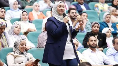 نائب وزير الصحة والسكان يعقد الاجتماع الثالث للمجلس الأعلى لشباب مقدمي خدمات الرعاية الصحية ويستمع لمطالبهم ويوجه بتلبيتها 