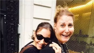 عاجل - منة شلبي: والدتي بخير وأرجو تحري الدقة