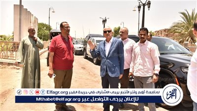محافظ الأقصر يجرى جولة تفقدية لمتابعة النظافة بشوارع المدينة