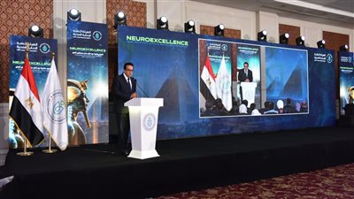 «عبدالغفار» يشهد فعاليات مؤتمر التميز في جراحة المخ والأعصاب