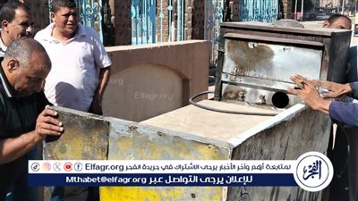 حملة مكبرة لإزالة إشغالات وتعديات الباعة الجائلين بشوارع مدينة أبوتيج بأسيوط 