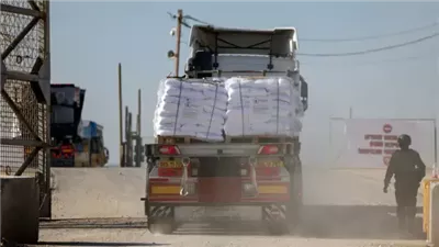 عاجل- وصول 166 شاحنة مساعدات إنسانية إلى غزة و180 تنتظر الدخول اليوم