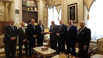 رئيس نادي قضاة سوهاج يهنئ عاصم الغايش بتوليه رئاسة محكمة النقض ومجلس القضاء الأعلى