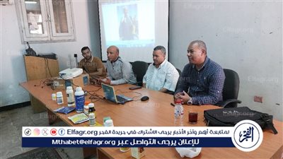 وكيل زراعة الأقصر يتابع توزيع السماد ويعقد ندوة عن آفات المحاصيل