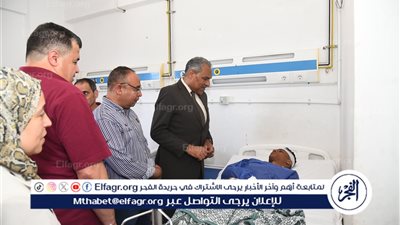 محافظ مطروح يوجه برعاية مصابي انقلاب أتوبيس أسفر عن وفاة وإصابة 58 آخرين