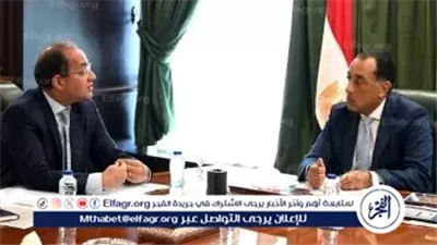 رئيس الوزراء يتابع مع وزير المالية صرف مستحقات المصدرين المتأخرة