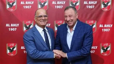 سفير تونس بالقاهرة يزور النادي الأهلي ويشيد بدور الرياضة في تعزيز العلاقات بين الشعوب