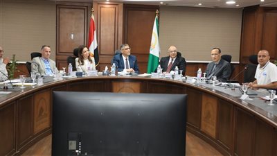 محافظ الجيزة يبحث شكاوى المواطنين بعدد من الأحياء والمراكز في لقائه الأسبوعي 