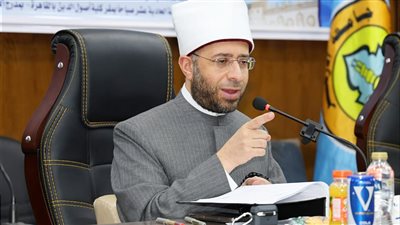 وزير الأوقاف يشارك في مناقشة رسالة ماجستير بكلية أصول الدين بالقاهرة