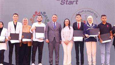 وزيرة التضامن الاجتماعي تكرم الجامعات المشاركة في مشروع وحدات التضامن وأفضل المتطوعين ضمن فعاليات قمة 