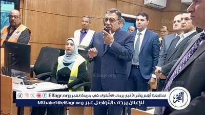 محافظ الدقهلية يتابع بدء سير العملية الانتخابية من داخل مركز السيطرة بالديوان العام