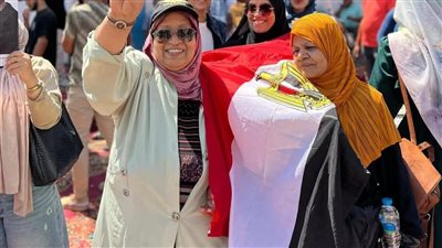 الشباب والسيدات يتصدرون طوابير التصويت بانتخابات الشيوخ