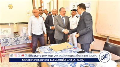 محافظ أسيوط يتفقد عددا من اللجان لمتابعة سير انتخابات مجلس الشيوخ 