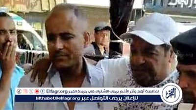 ترحيب الأهلي بـ شاب من ذوى الاحتياجات الخاصة خلال مشاركته بانتخابات مجلس الشيوخ بالغربية (صور)