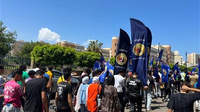 بالأعلام المصرية.. مشاركة فعالة الشباب خلال انتخابات مجلس الشيوخ في الإسكندرية 