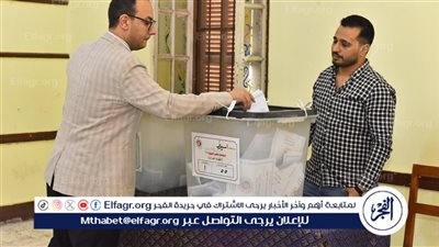 نائب محافظ أسيوط يدلي بصوته في انتخابات مجلس الشيوخ بمدرسة خديجة يوسف الثانوية بنات