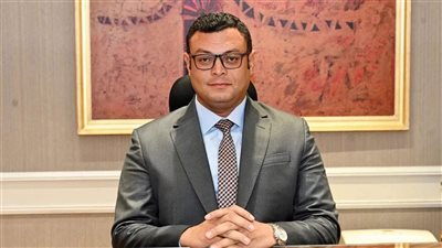 وزير الإسكان يتابع موقف التغذية الكهربائية لمحطات مياه الشرب والصرف الصحي بالمدن الجديدة والمحافظات