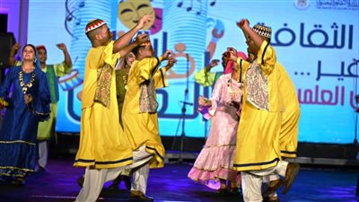 عروض إستعراضية وفلكلورية لفرقة أسوان للفنون الشعبية ضمن فعاليات مهرجان 