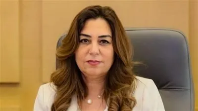 منال عوض تنعى عامل النظافة الذى توفي أثناء تأدية عمله بالزقازيق 